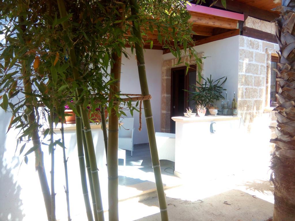 Villa Raggio Di Sole Parcheggio Privato 切萨雷奥港 外观 照片